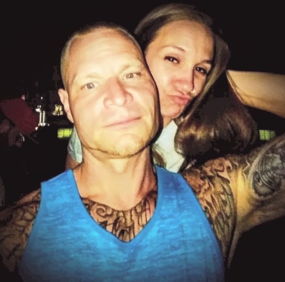 Meet your Posher, Joshua - Picture 1 of 1